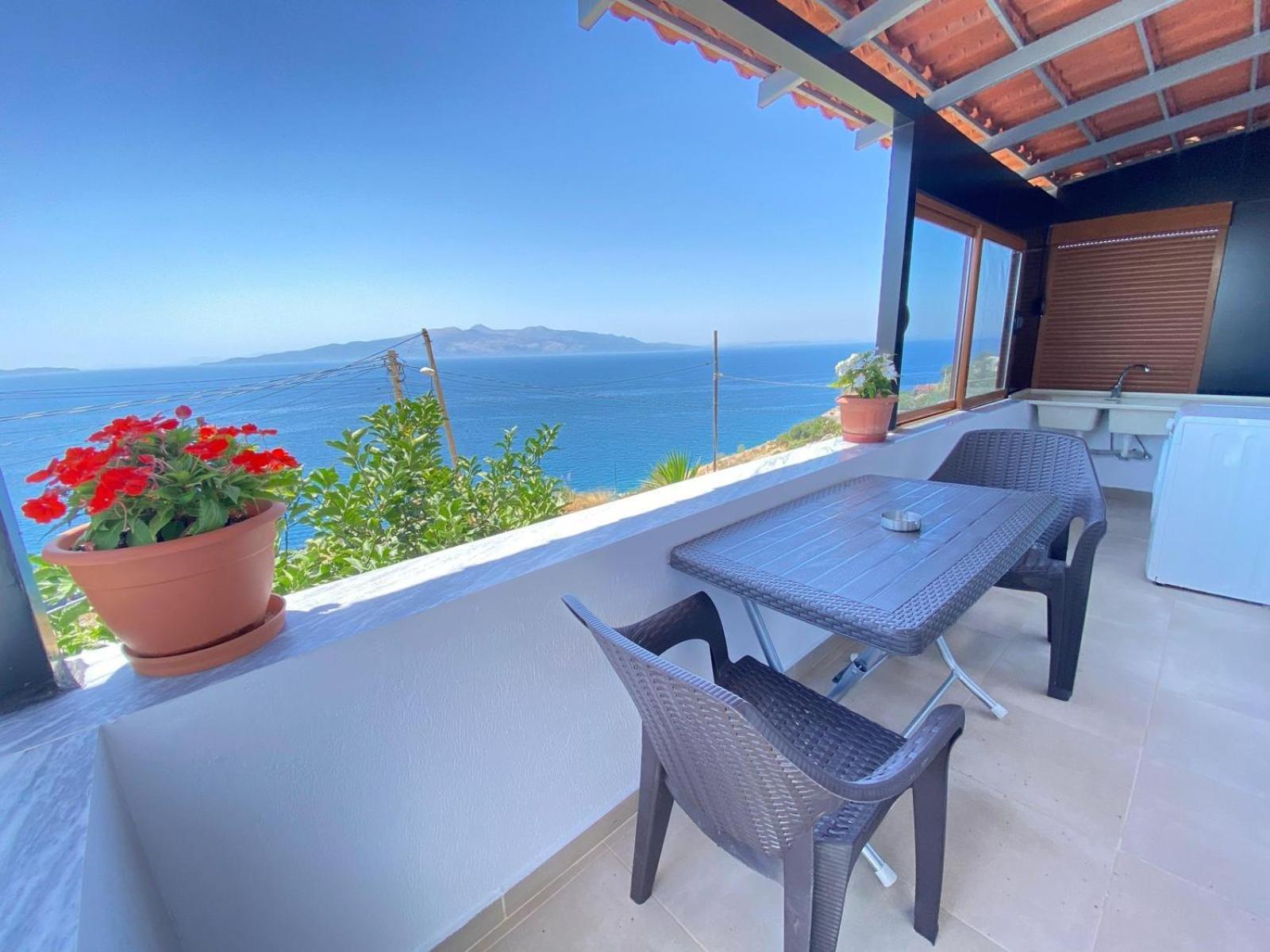 Enel Villa Sarande Exterior photo