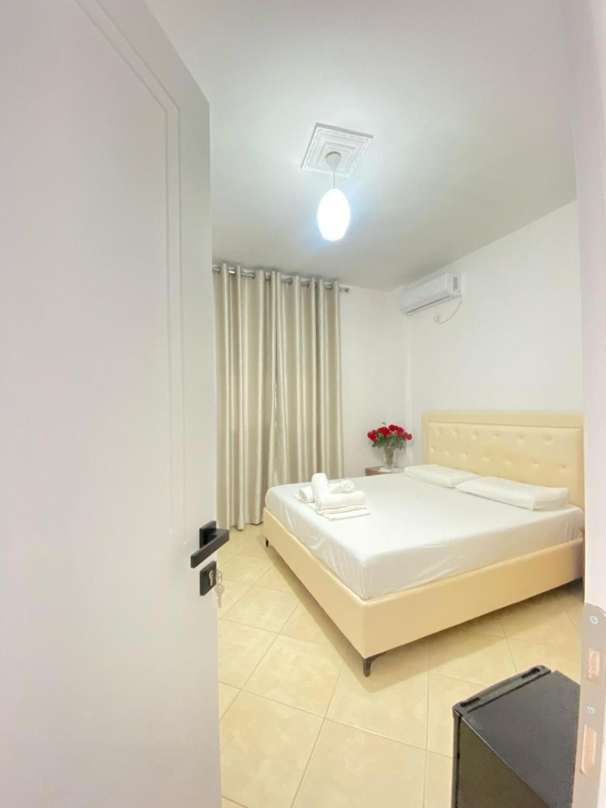 Enel Villa Sarande Exterior photo